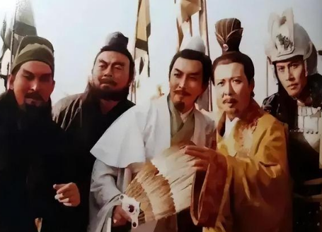 刘备与诸葛亮：军事才能的“表里”之辨——从战绩差异看战略与战术的互补性