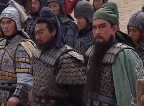 关羽与张飞单挑：巅峰对决的胜负推演