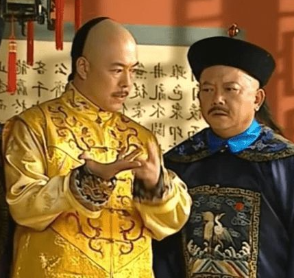 乾隆的“理财大师”与“情绪管家”:解码和珅受宠的双重密码