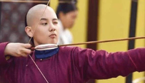 乾隆将两儿子过继大臣,他是怎么想的? 乾隆将两儿子过继大臣,他是怎么想的?